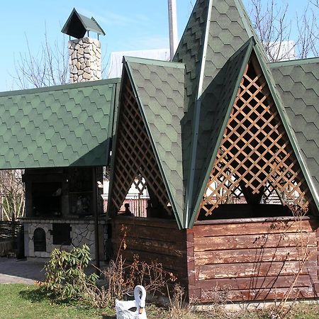 Sadyba Bilya Richky Yaremche Exterior foto