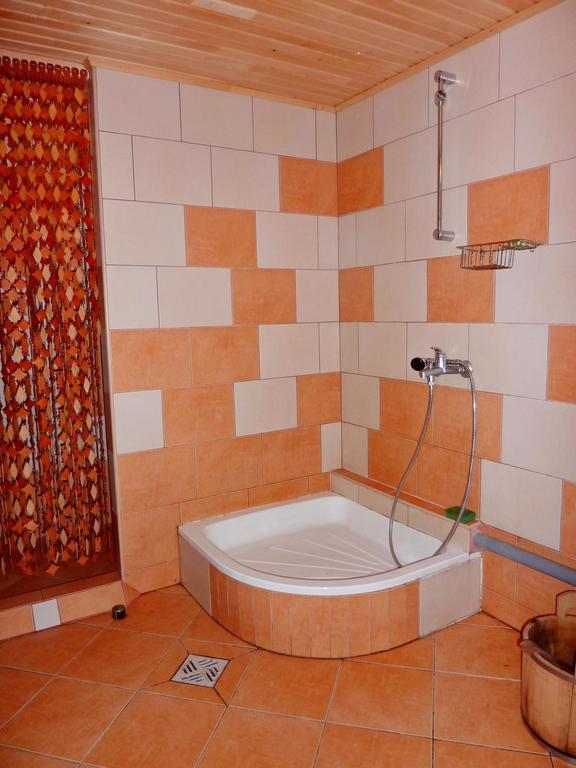 Sadyba Bilya Richky Yaremche Exterior foto