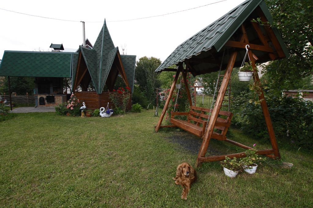 Sadyba Bilya Richky Yaremche Exterior foto