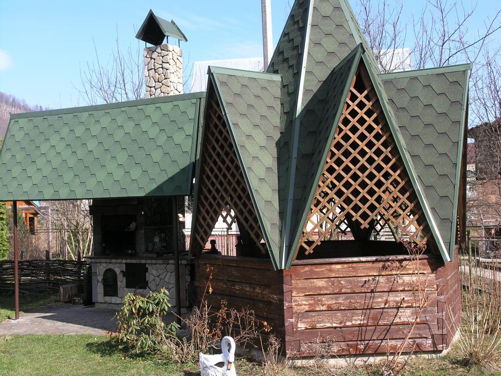 Sadyba Bilya Richky Yaremche Exterior foto
